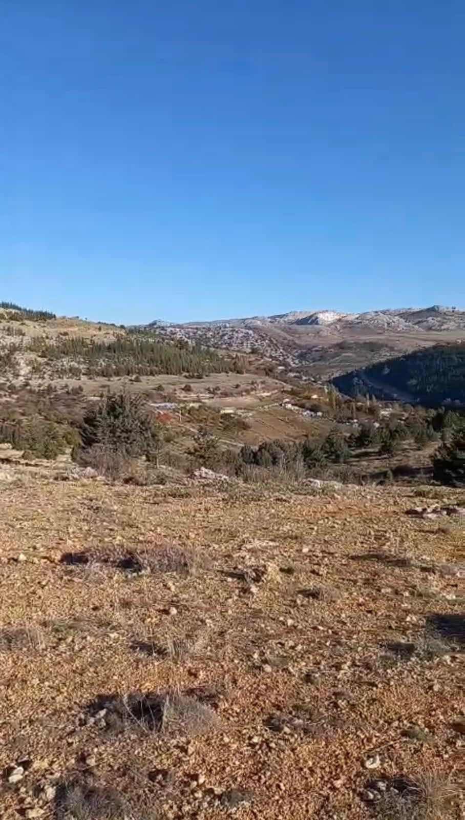 Erdemli Sorgun'da 3050 m2 köyiçi imarlı arazi